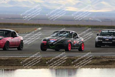 media/Nov-16-2025-CalClub SCCA (Sun) [[2975c16dfc]]/Group 4/Turn 1/